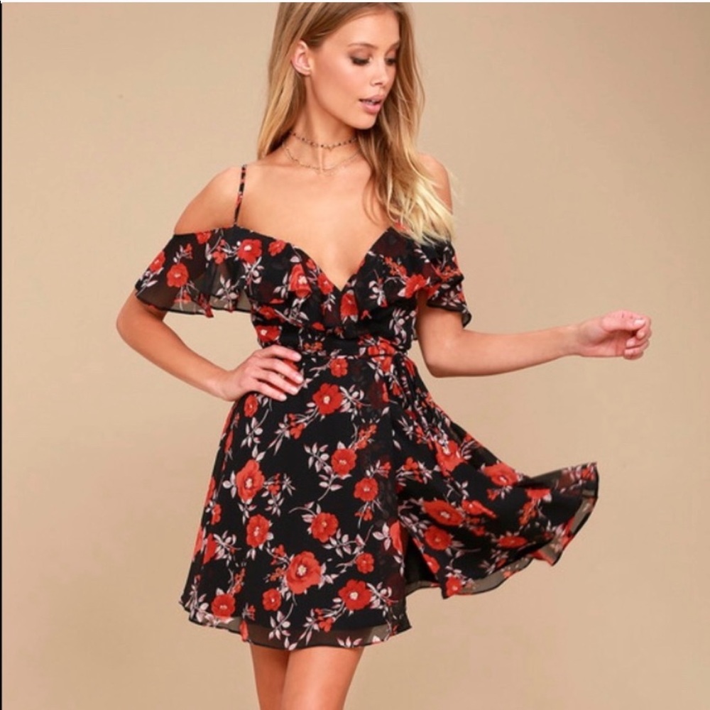 Lulu’s cold shoulder floral wrap dress